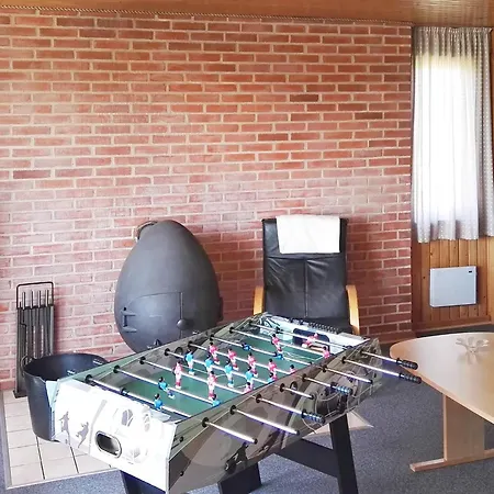 8 Person Holiday Home In Harboore Vakantiehuis Vrist